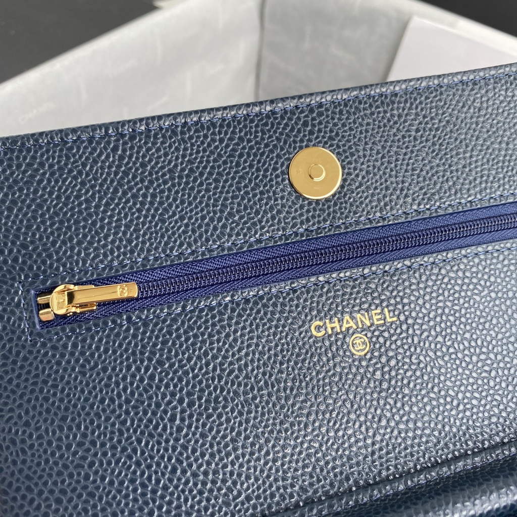 Chanel AP0250 Classic Wallet on Chain A33814 Grained Calfskin Navy Blue