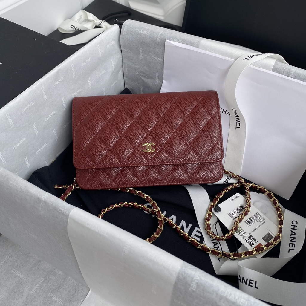 Chanel AP0250 Classic Wallet on Chain A33814 Grained Calfskin Red