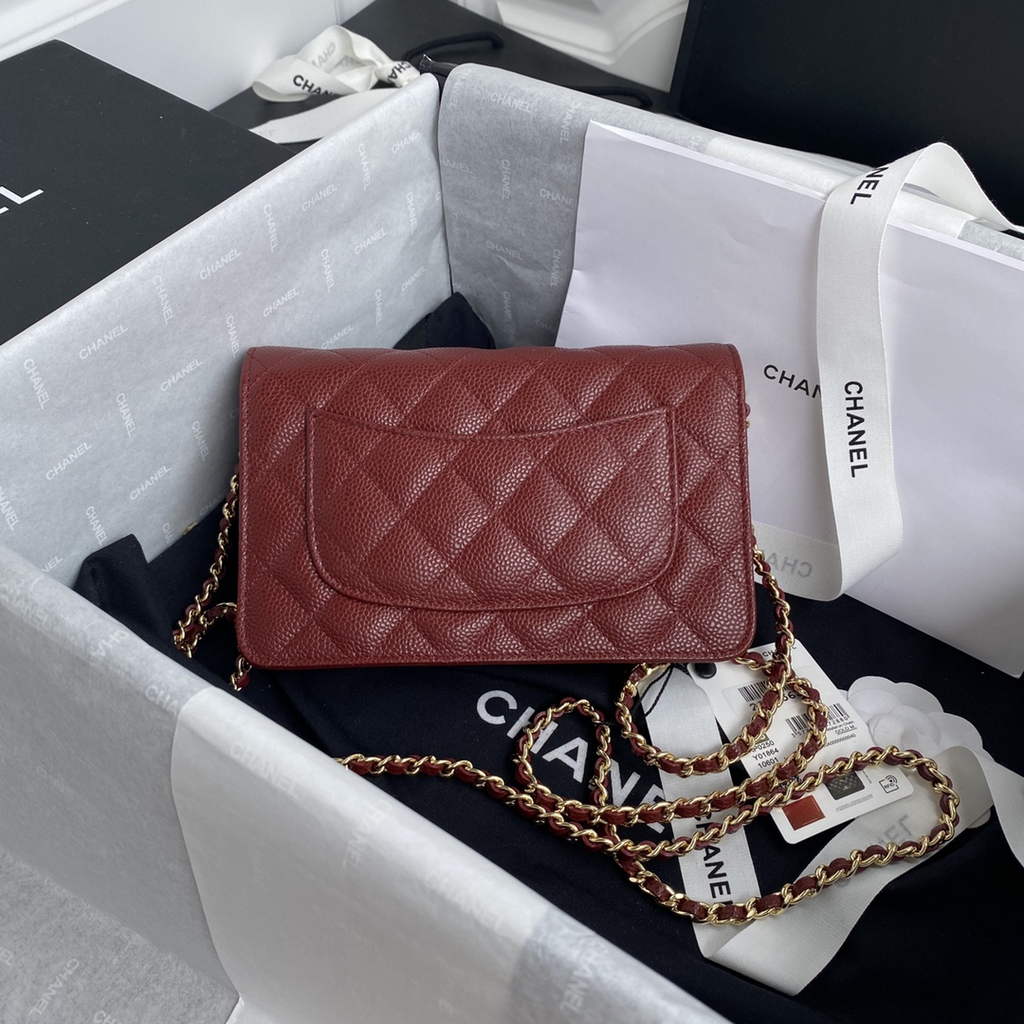 Chanel AP0250 Classic Wallet on Chain A33814 Grained Calfskin Red