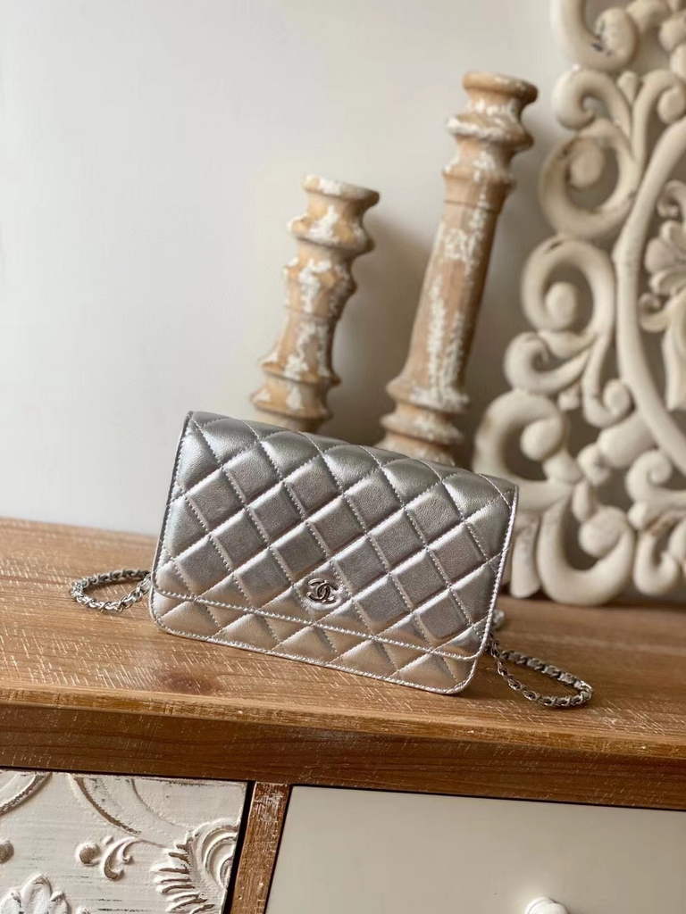 Chanel AP0250 Classic Wallet on Chain A33814 Lambskin Silver