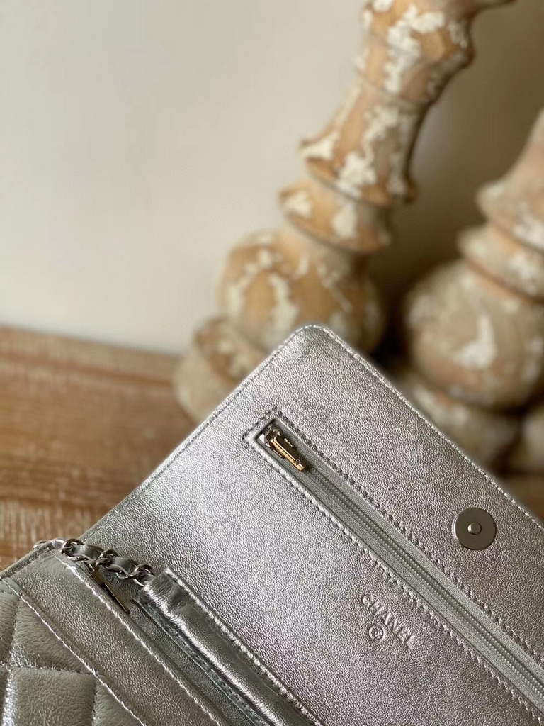 Chanel AP0250 Classic Wallet on Chain A33814 Lambskin Silver