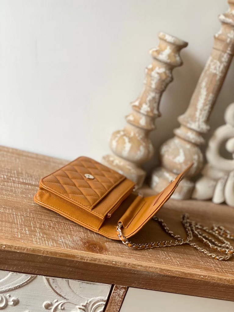 Chanel AP0250 Classic Wallet on Chain A33814 Lambskin Brown