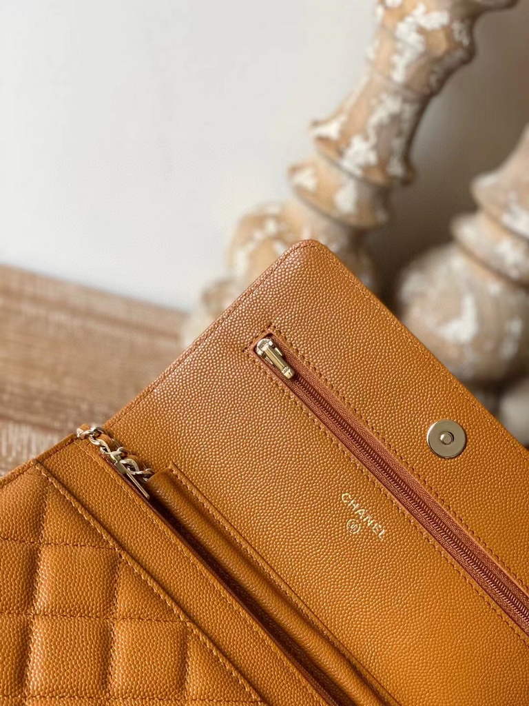 Chanel AP0250 Classic Wallet on Chain A33814 Lambskin Brown