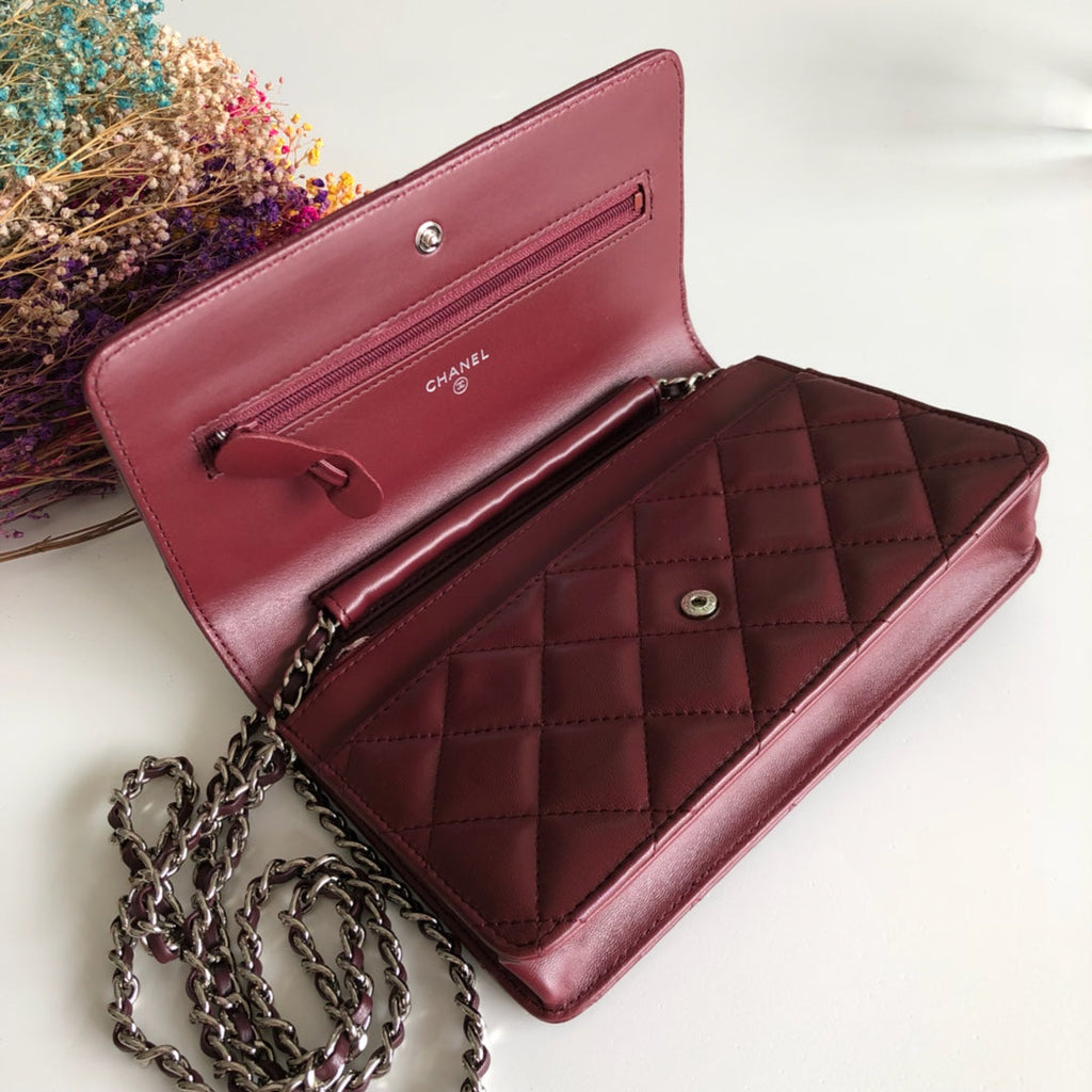 Chanel AP0250 Classic Wallet on Chain A33814 Lambskin Wine Red Silver