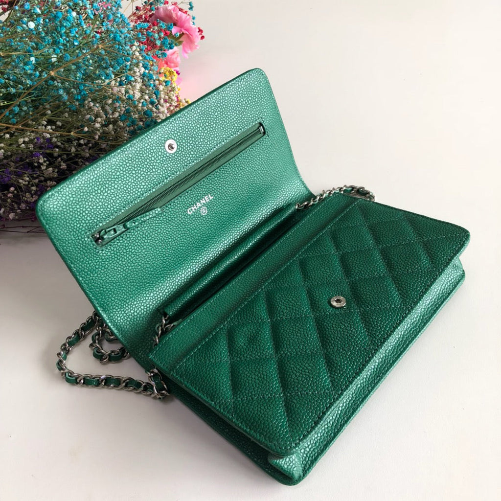Chanel AP0250 Classic Wallet on Chain A33814 Calfskin Green Silver