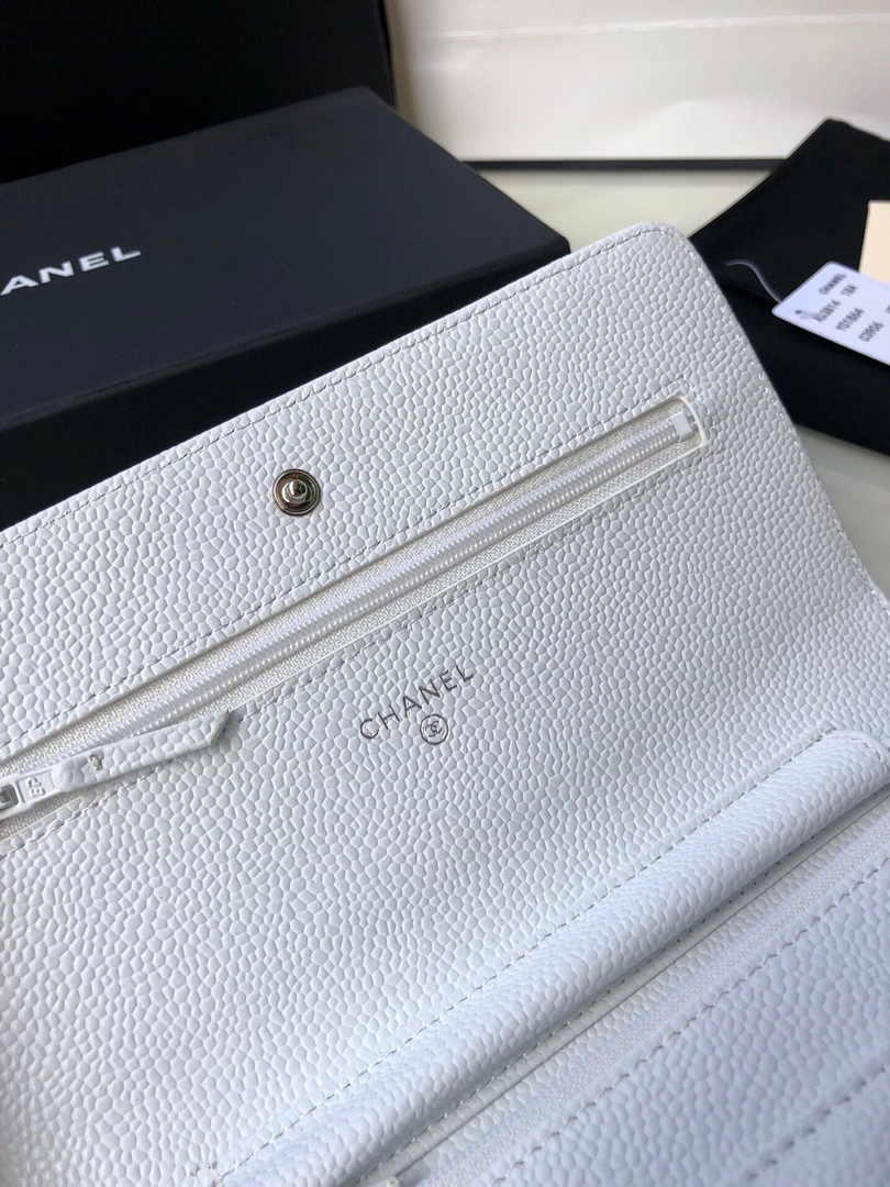 Chanel AP0250 Classic Wallet on Chain A33814 Calfskin White Silver