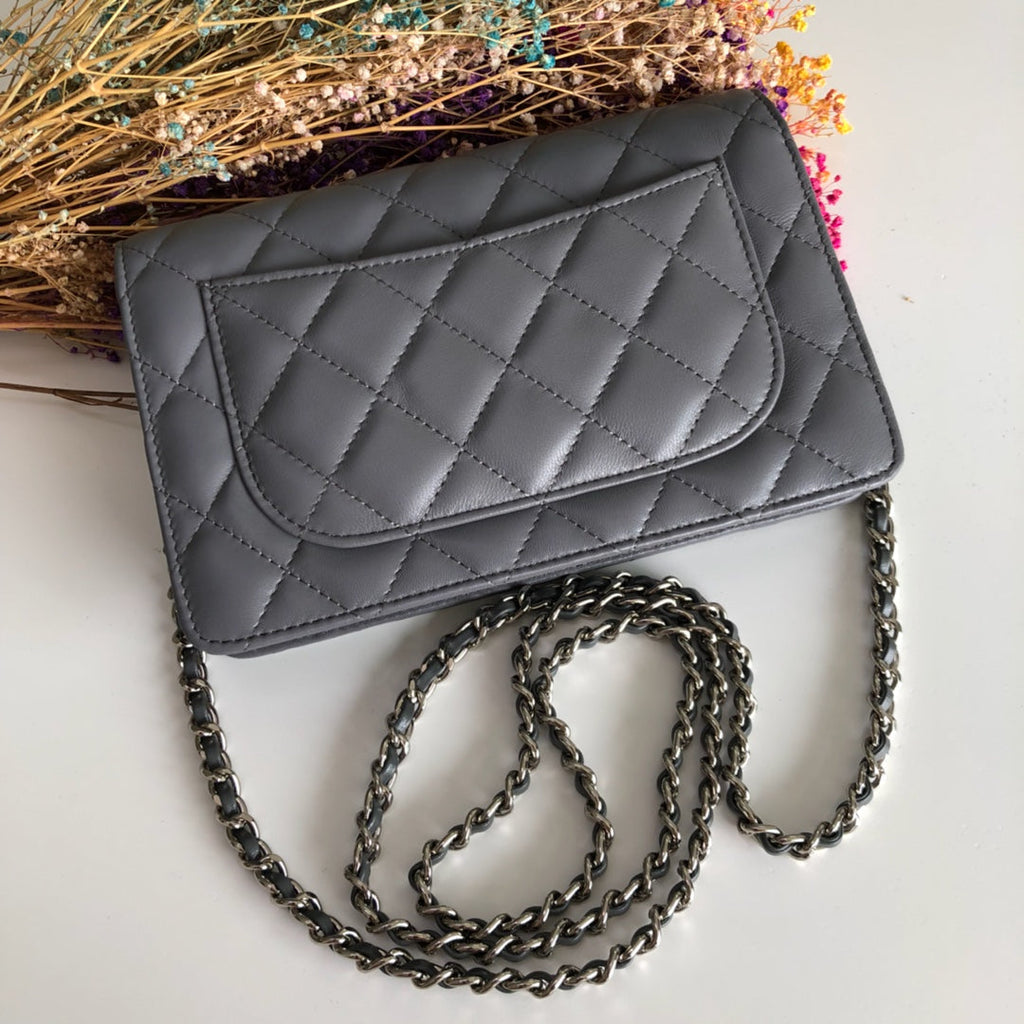 Chanel AP0250 Classic Wallet on Chain A33814 Lambskin Gray Silver