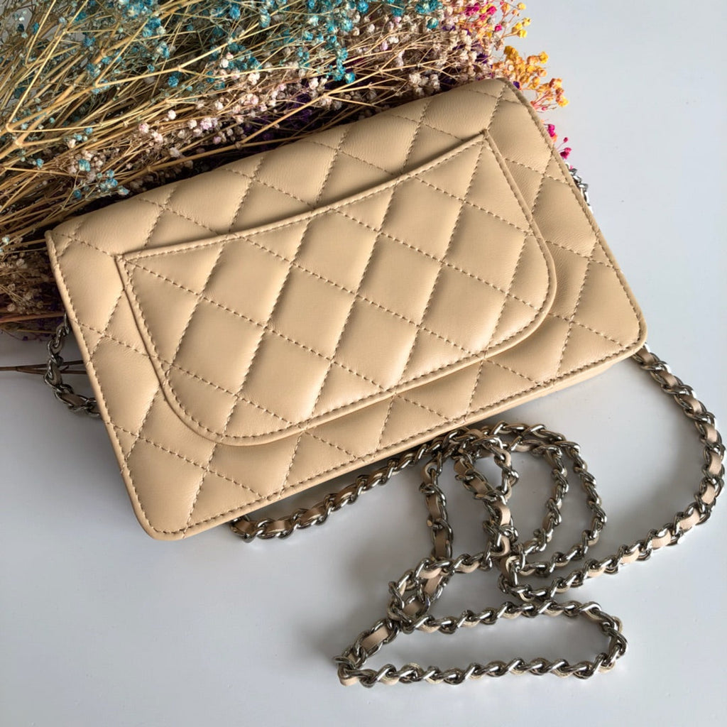 Chanel AP0250 Classic Wallet on Chain A33814 Lambskin Apricot Silver