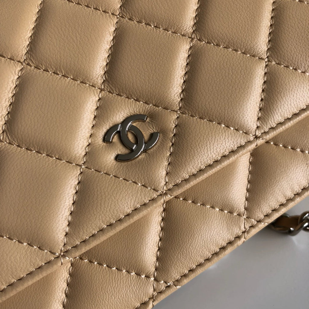 Chanel AP0250 Classic Wallet on Chain A33814 Lambskin Apricot Silver