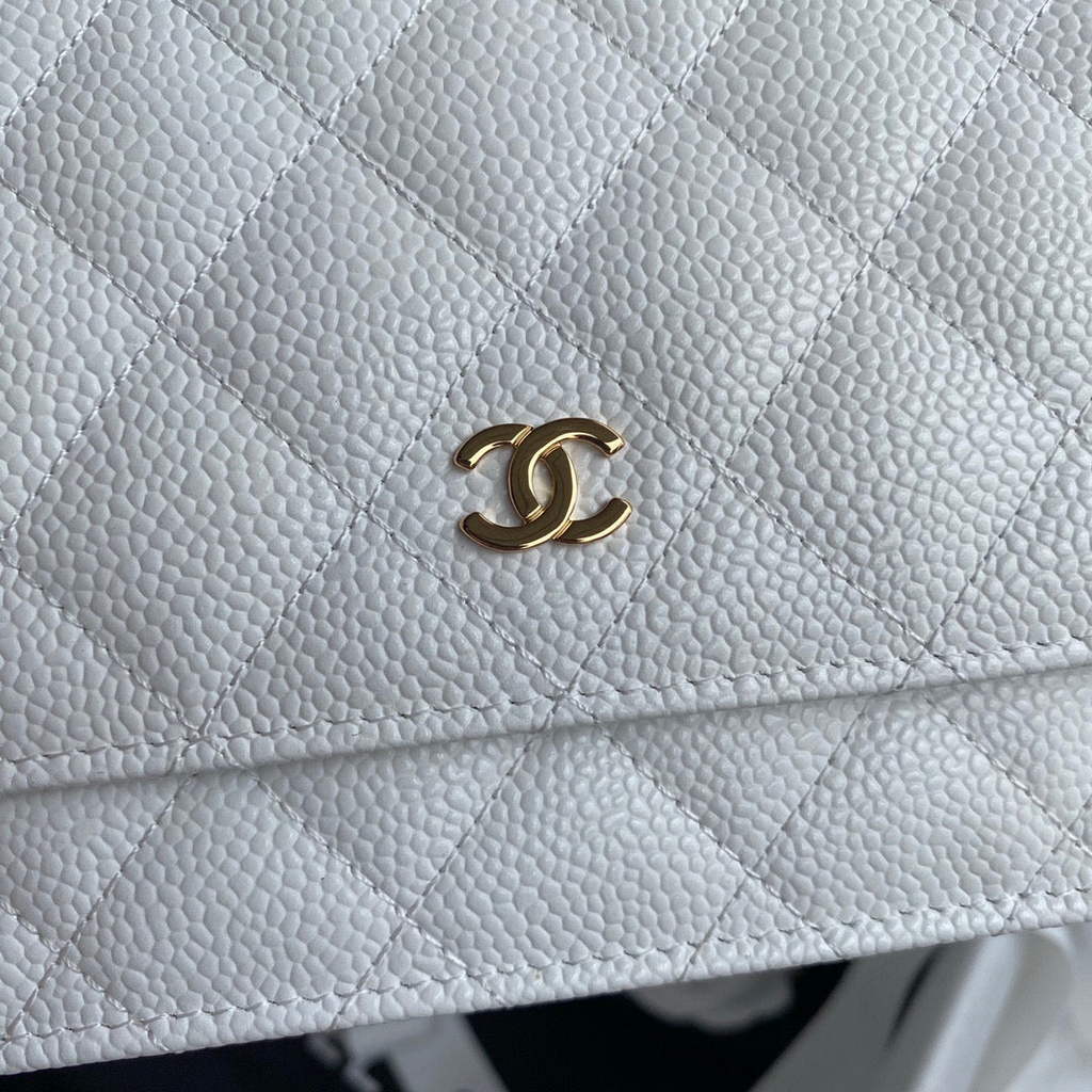Chanel AP0250 Classic Wallet on Chain A33814 Grained Calfskin White
