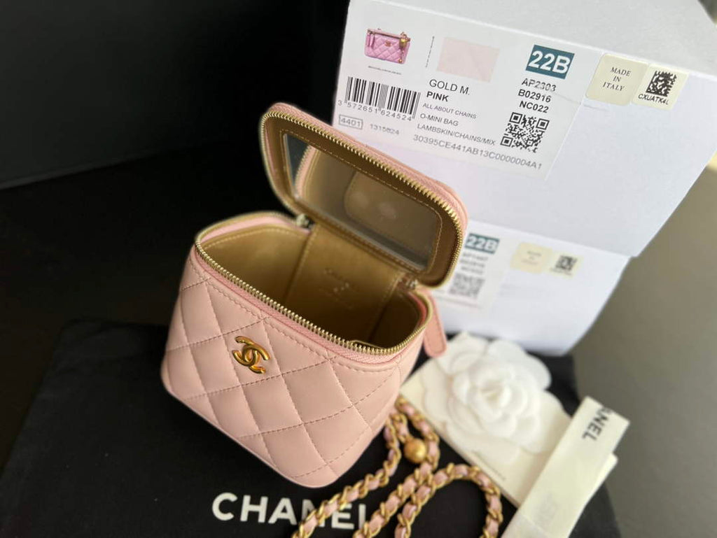 Chanel AP1447 small Vanity with chain lambskin Pink