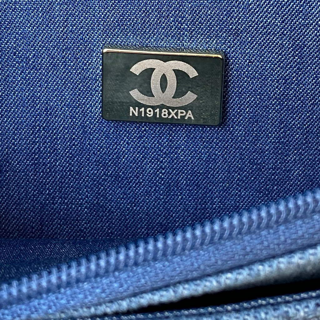 Chanel AP1450 Wallet On Chain Clothes gold-tone metal Light Blue