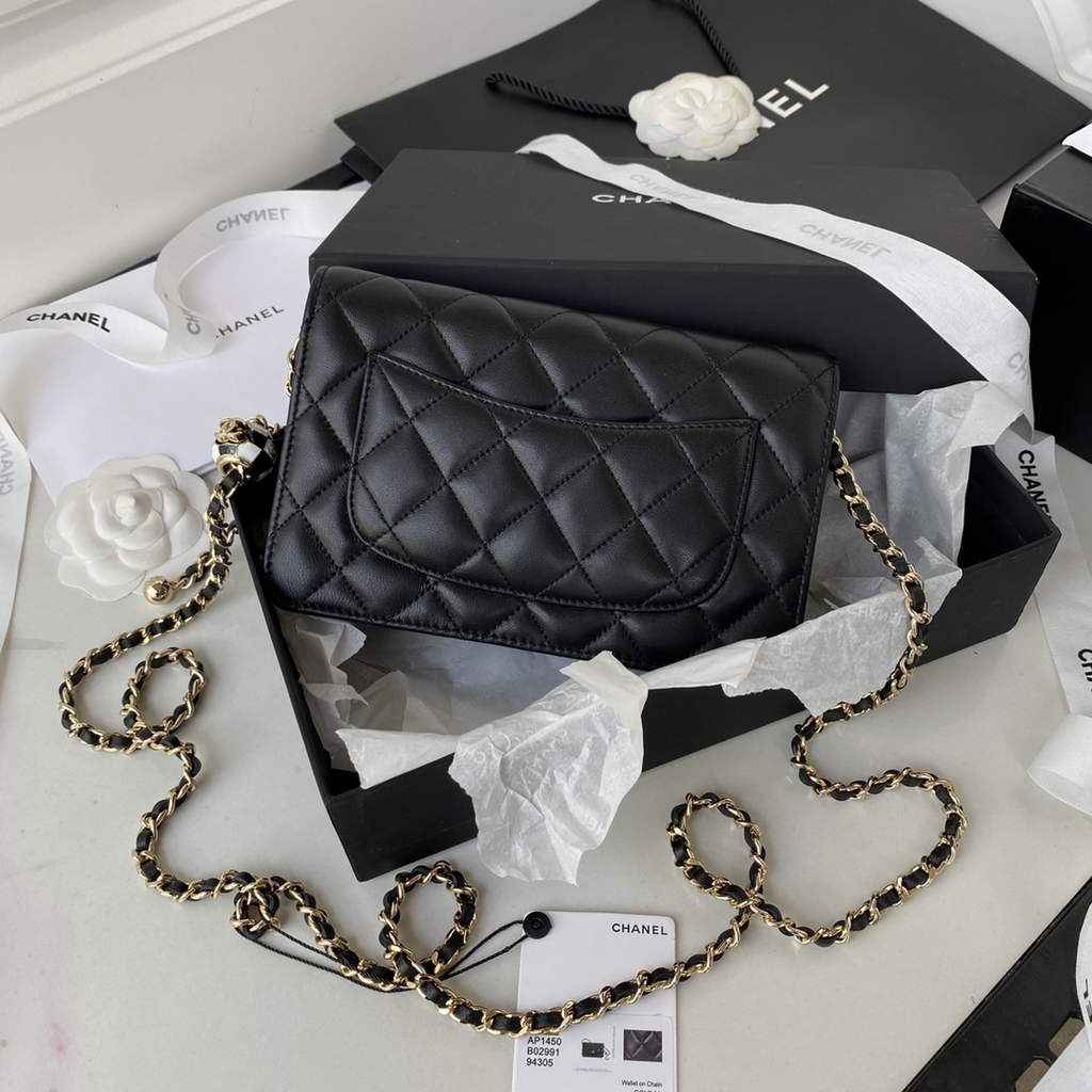 Chanel AP1450 Wallet On Chain Lambskin Enamel gold-tone metal Black