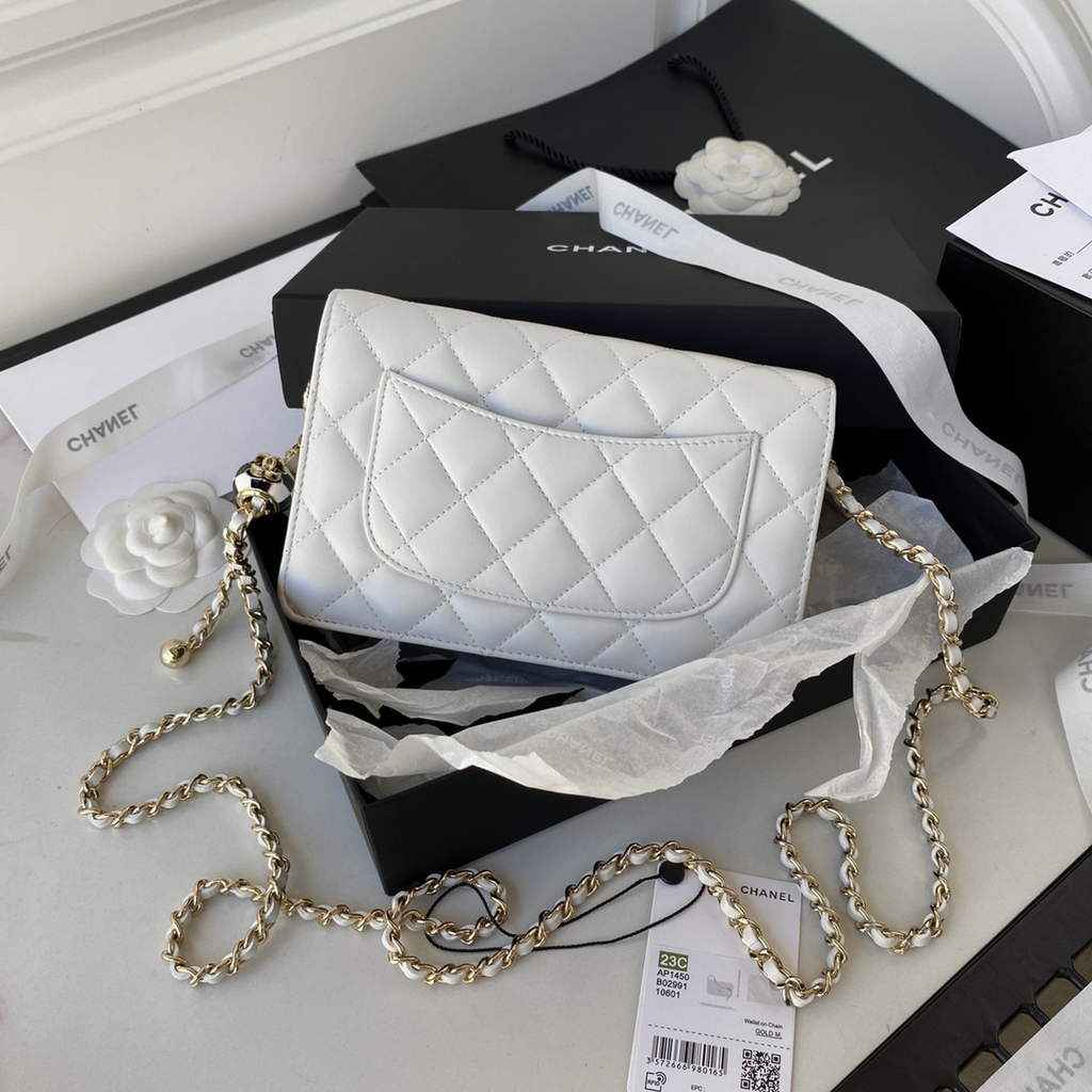 Chanel AP1450 Wallet On Chain Lambskin Enamel gold-tone metal White
