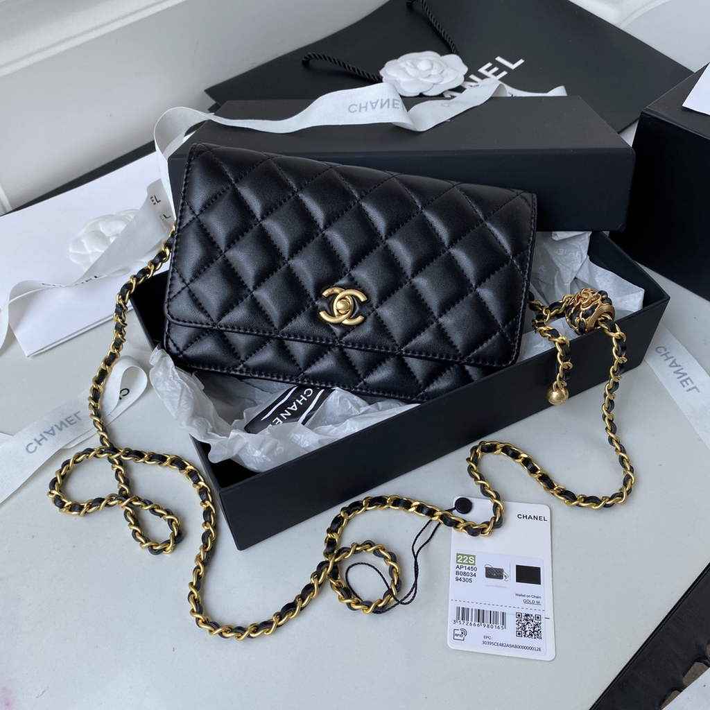 Chanel AP1450 Wallet On Chain Lambskin gold-tone metal black