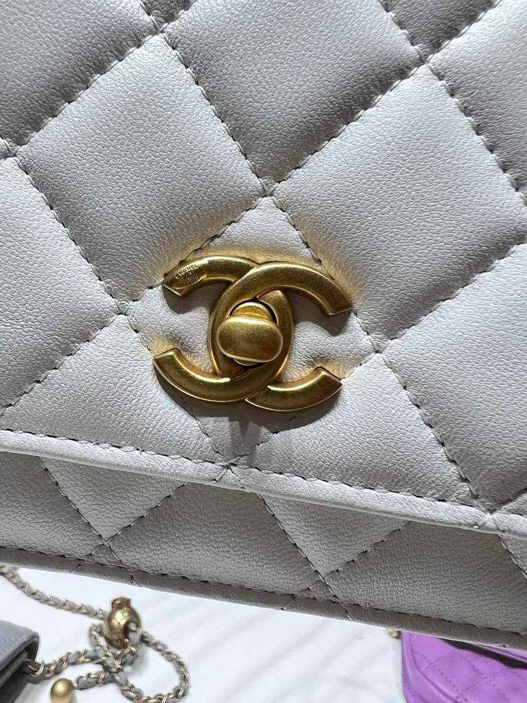 Chanel AP1450 Wallet On Chain Lambskin gold-tone metal White