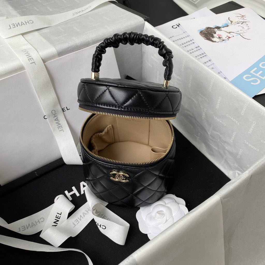 Chanel AP2730 Vanity Case Lambskin Black