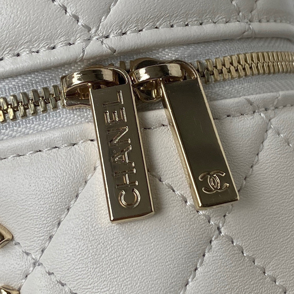 Chanel AP2730 Vanity Case Lambskin White