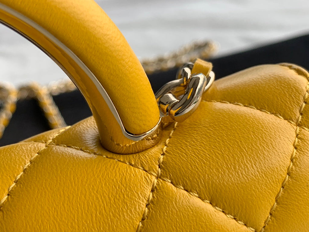 Chanel AP2844 Wallet On Chain Lambskin Yellow