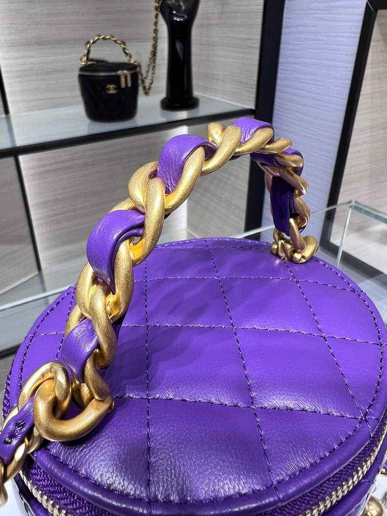 Chanel Ap2873 Vanity with Chain Patent calfskin Purple