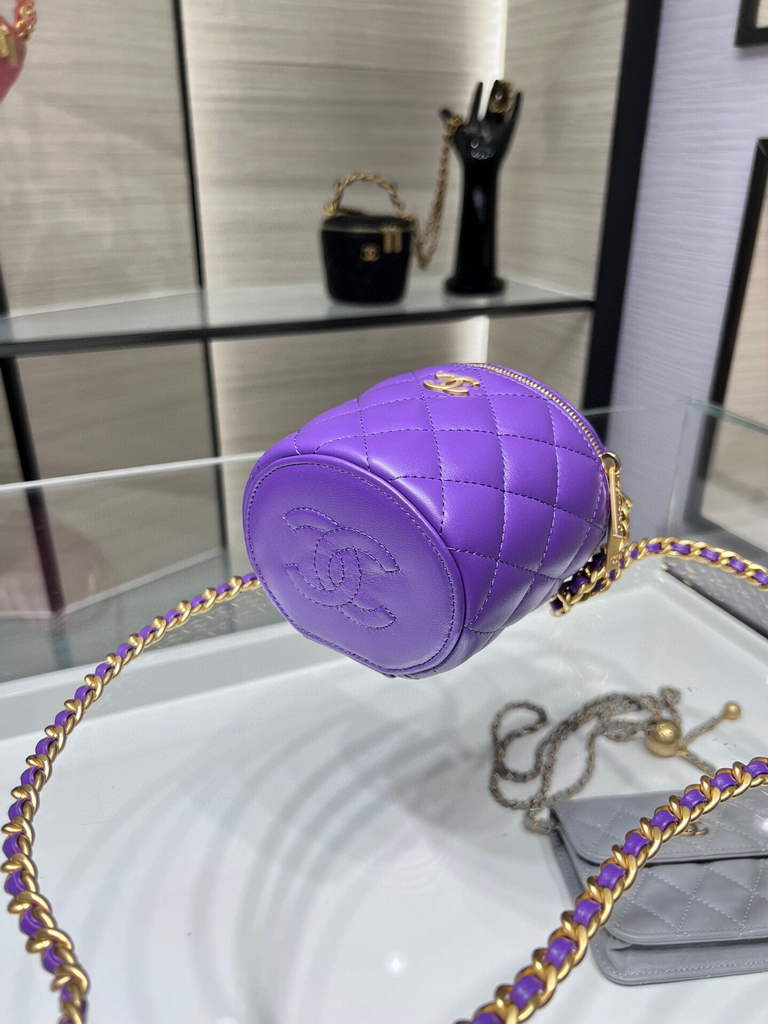 Chanel Ap2873 Vanity with Chain Patent calfskin Purple