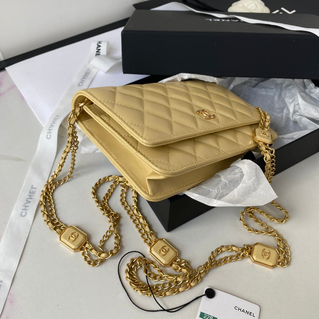 Chanel AP2923 Wallet on Chain Lambskin Beige