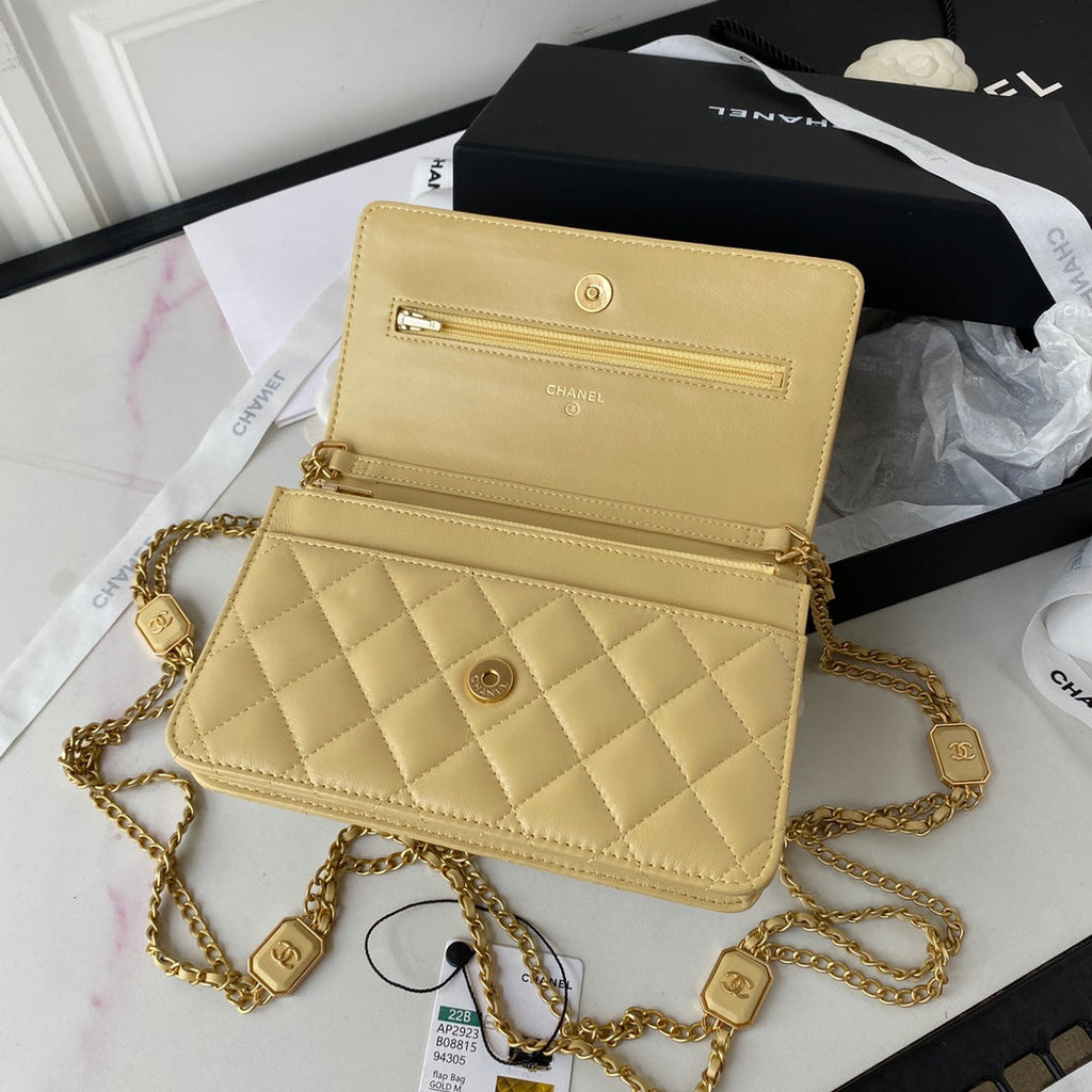 Chanel AP2923 Wallet on Chain Lambskin Beige