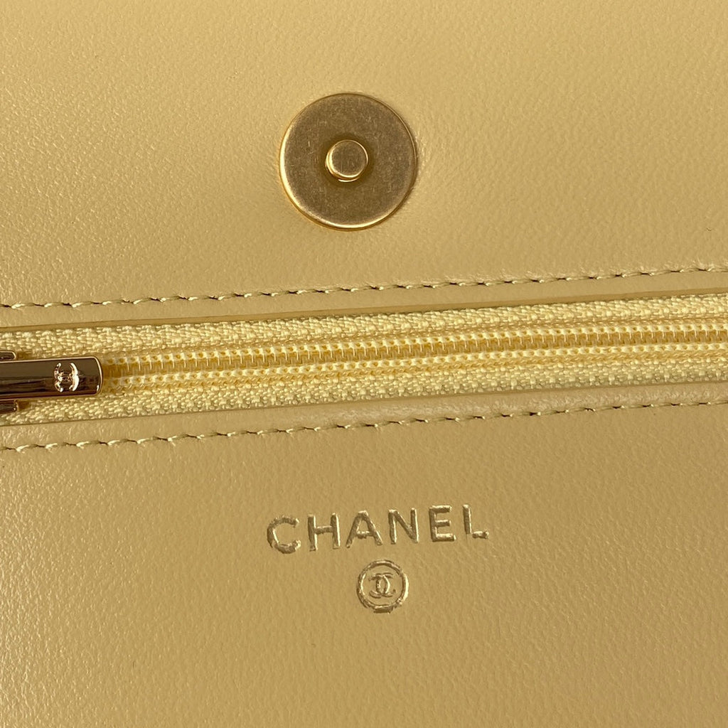Chanel AP2923 Wallet on Chain Lambskin Beige