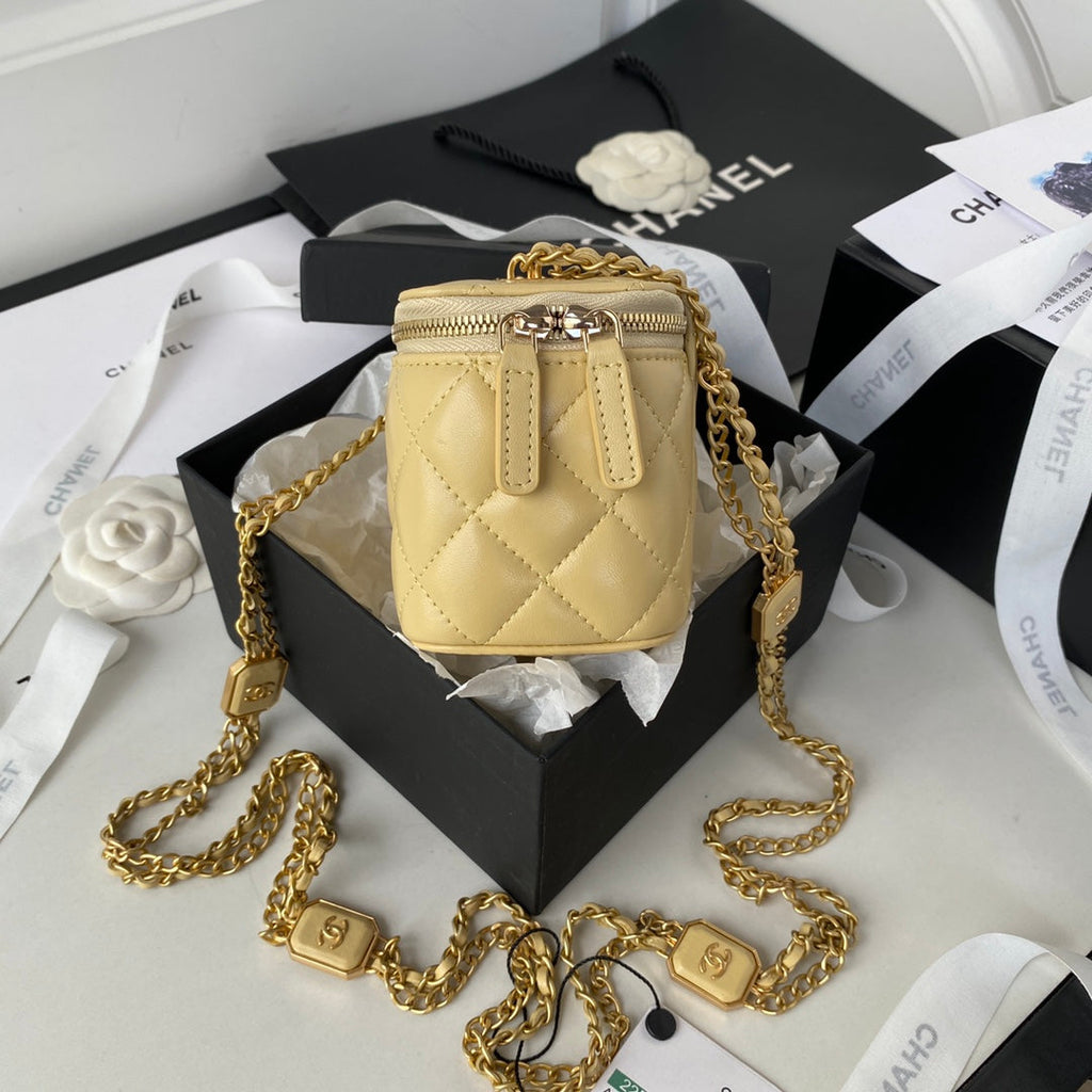 Chanel AP2931 Small Vanity with Chain Lambskin beige