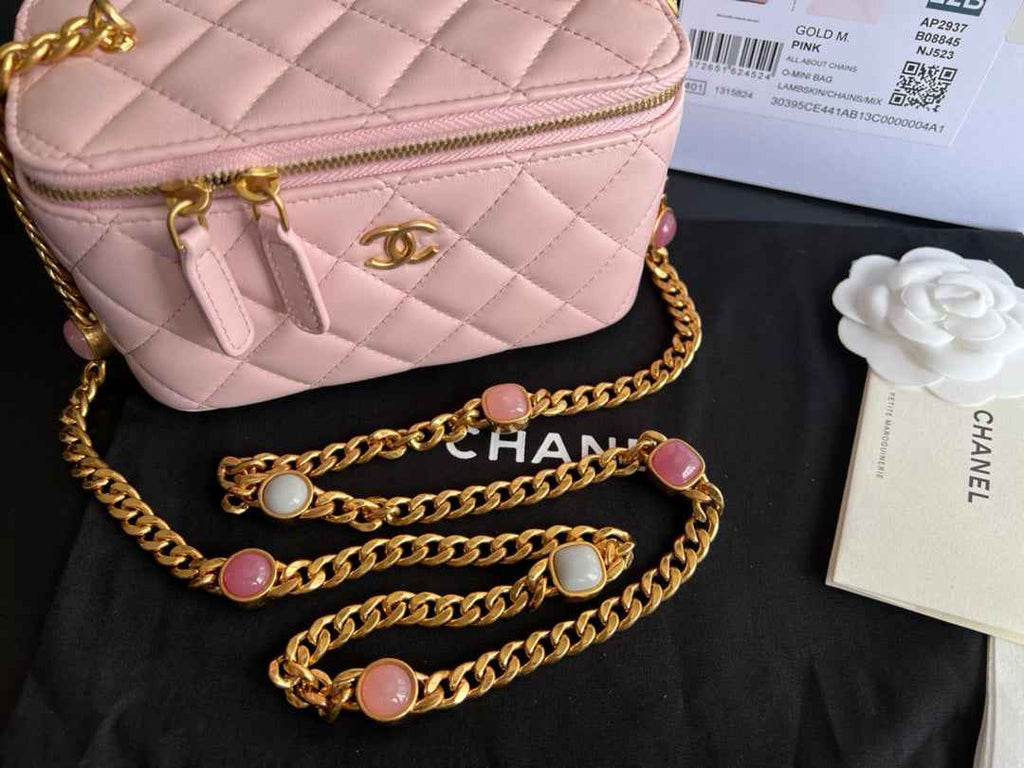 Chanel AP2937 Vanity with Chain Lambskin Pink
