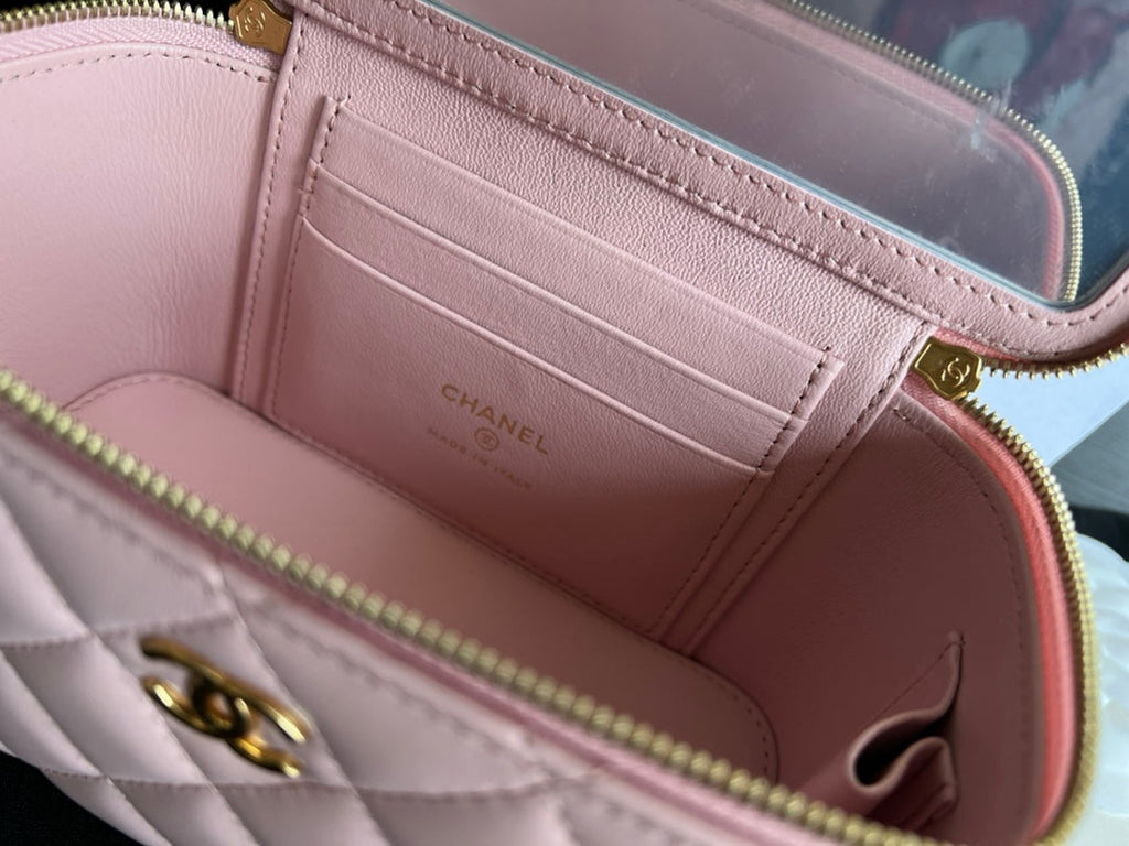 Chanel AP2937 Vanity with Chain Lambskin Pink