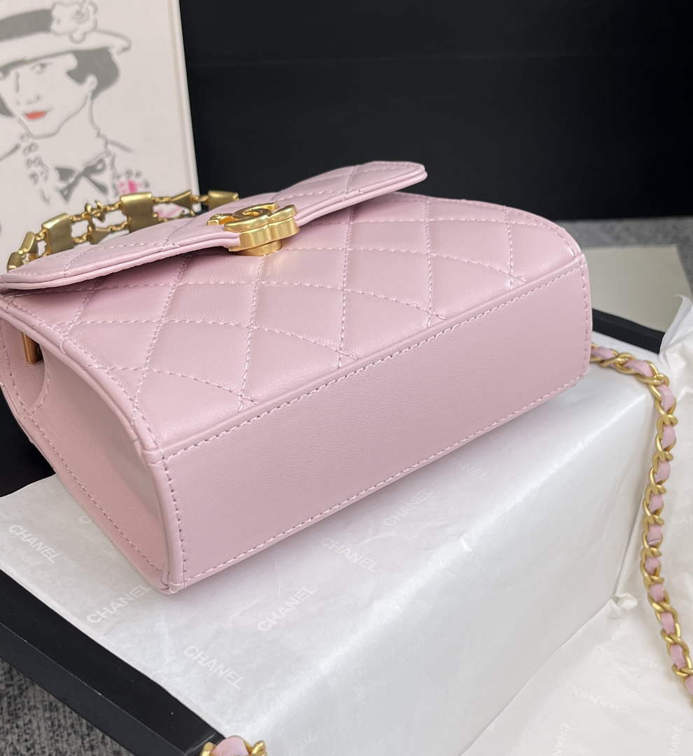 Chanel AP2945 Clutch with Chain Lambskin Pink