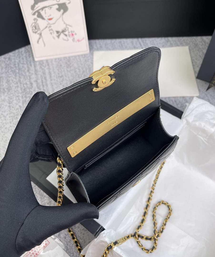 Chanel AP2945 Clutch with Chain Lambskin Black