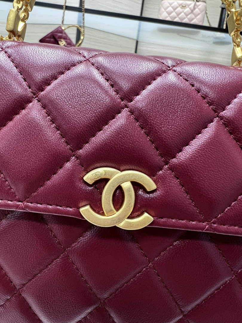 Chanel AP2945 Clutch with Chain Lambskin Purple
