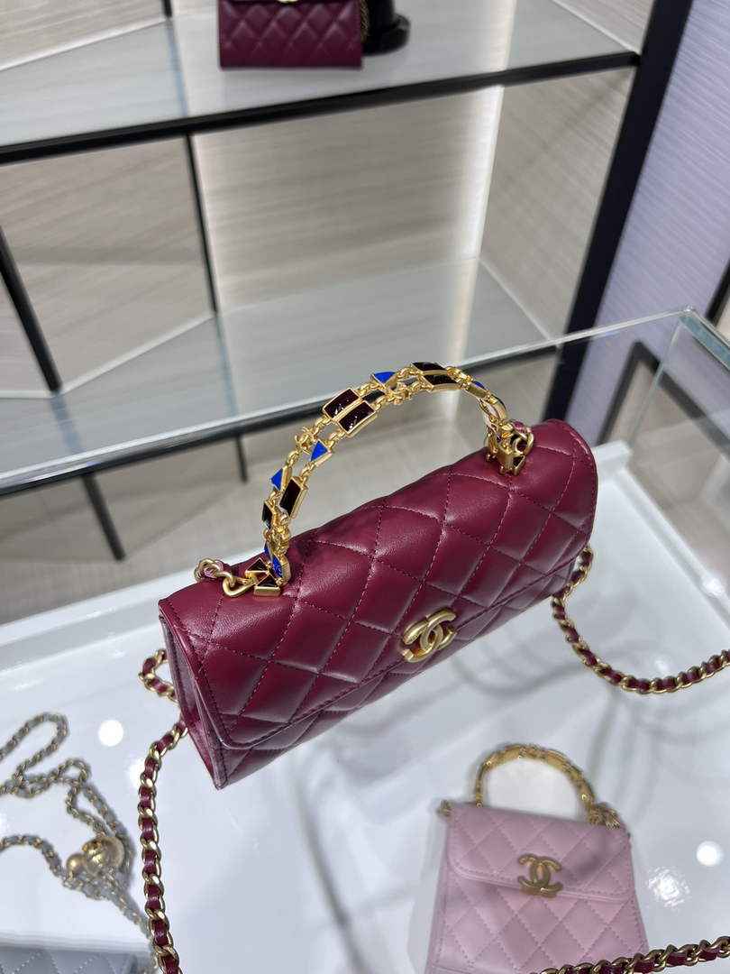 Chanel AP2946 Flap Phone Holder with Chain Lambskin Red