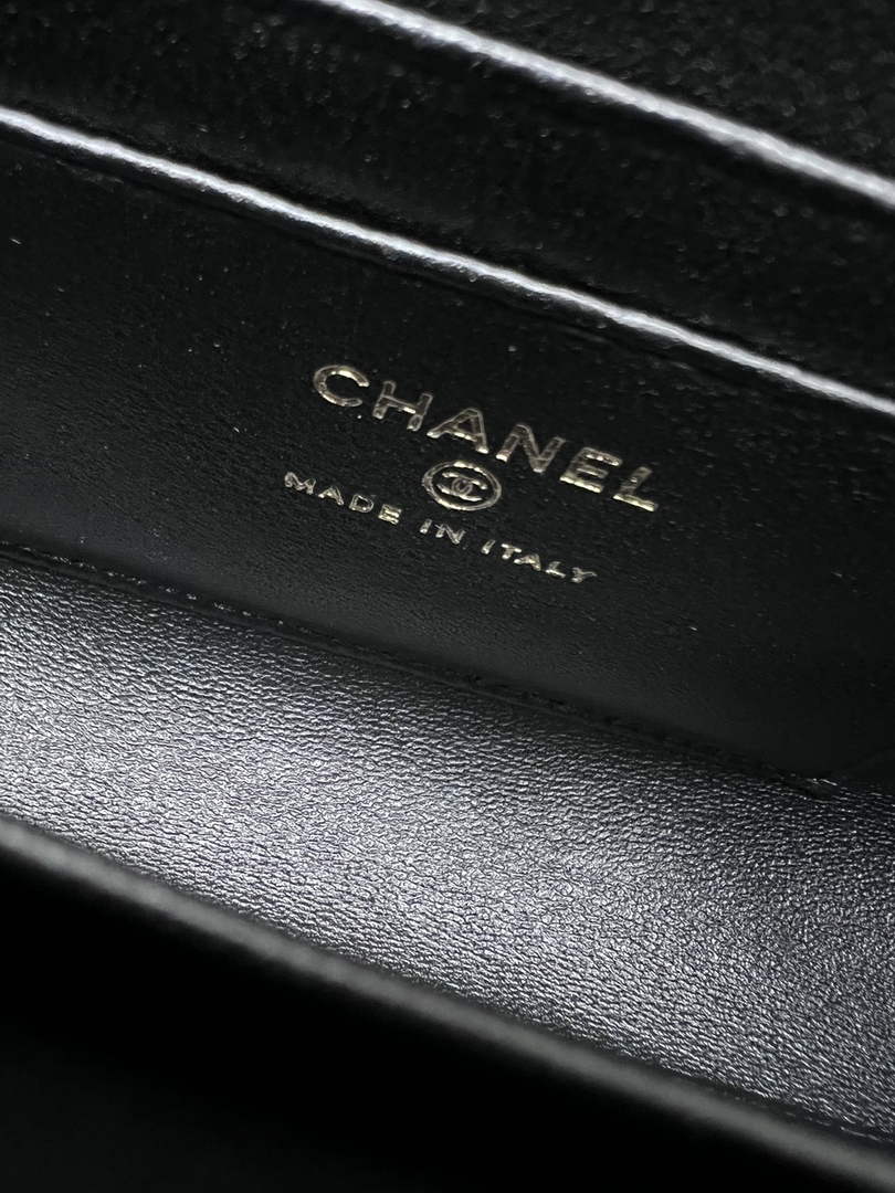 Chanel AP2946 Flap Phone Holder with Chain Lambskin Black