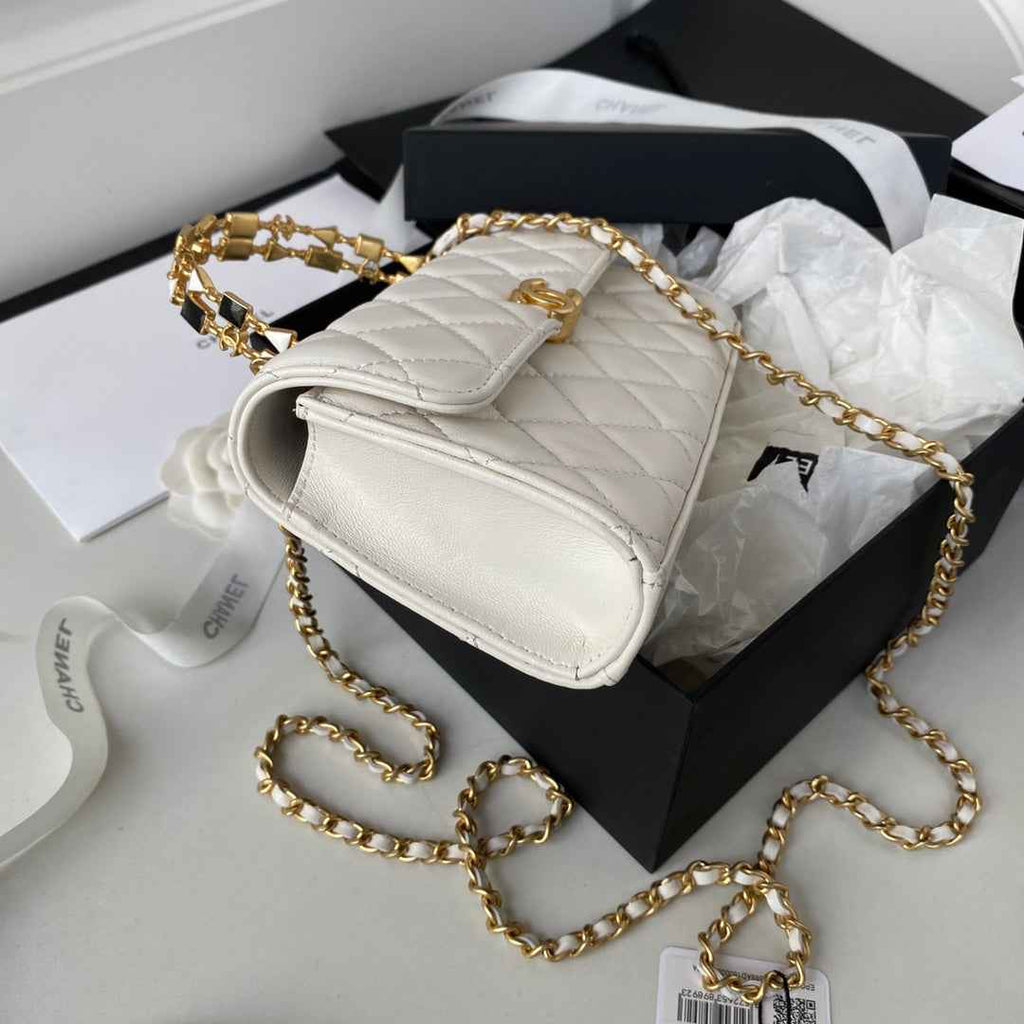 Chanel AP2946 Flap Phone Holder with Chain Lambskin White