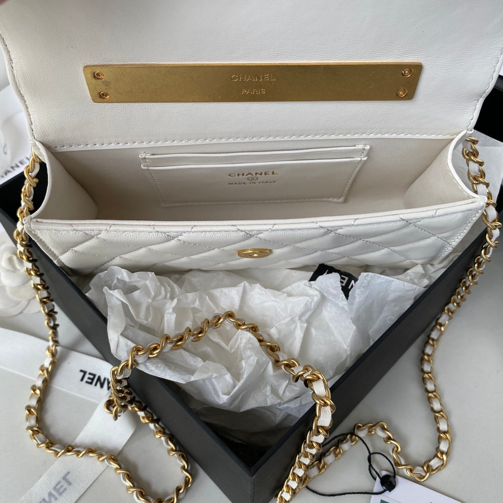 Chanel AP2946 Flap Phone Holder with Chain Lambskin White