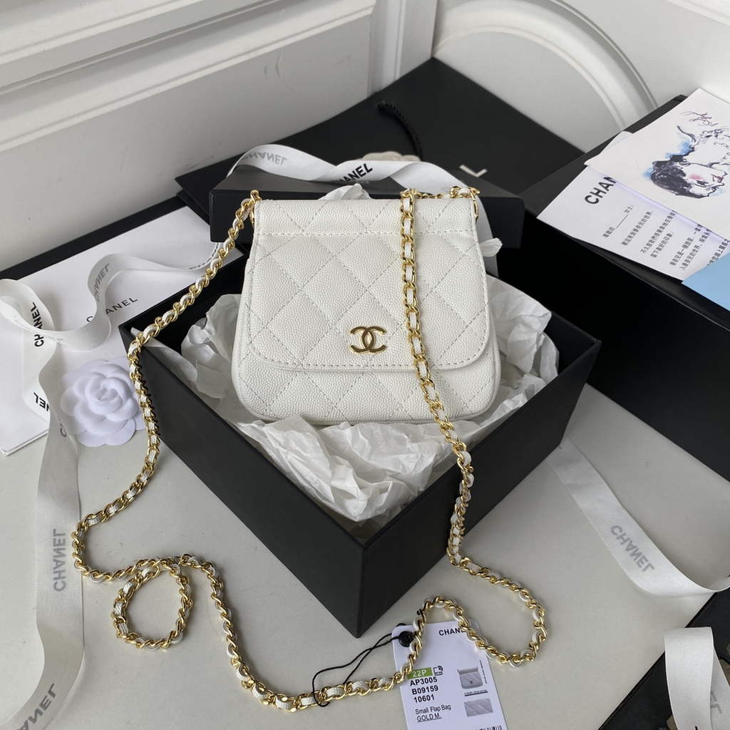 Chanel AP3005 Clutch with Chain Grained Calfskin Gold White