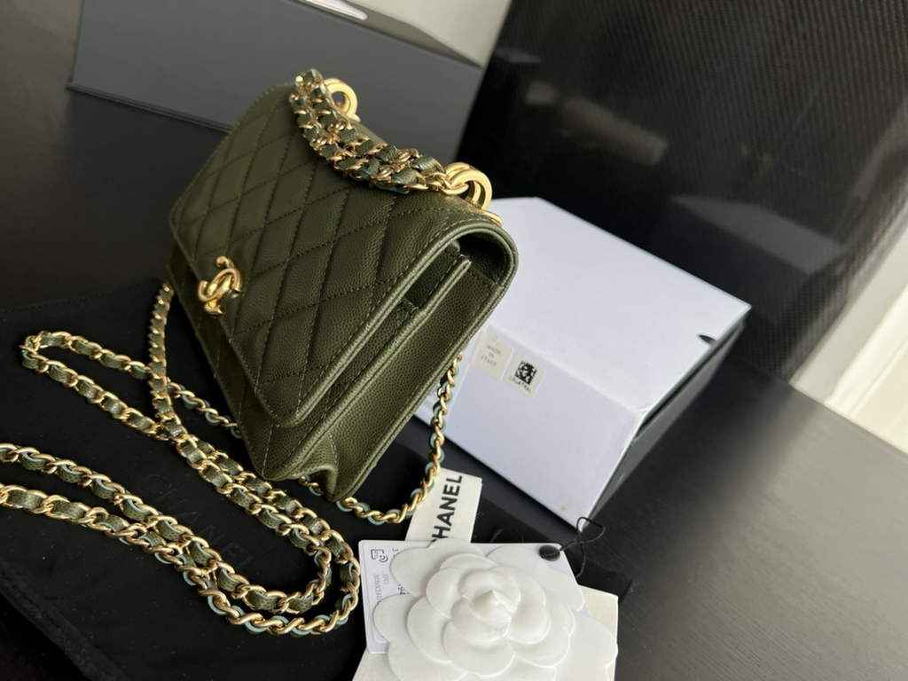 Chanel AP3019 Wallet on Chain Grained Calfskin Gold Green