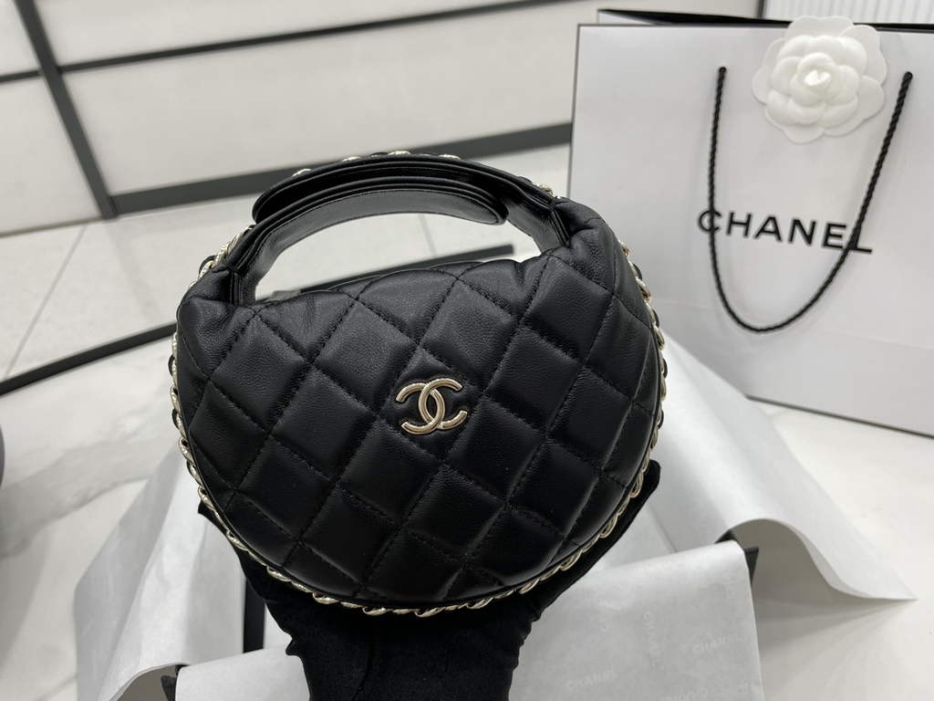 Chanel AP3095 Pouch Lambskin Gold-Tone Metal Black
