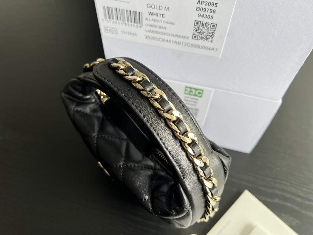 Chanel AP3095 Pouch Lambskin Gold-Tone Metal Black