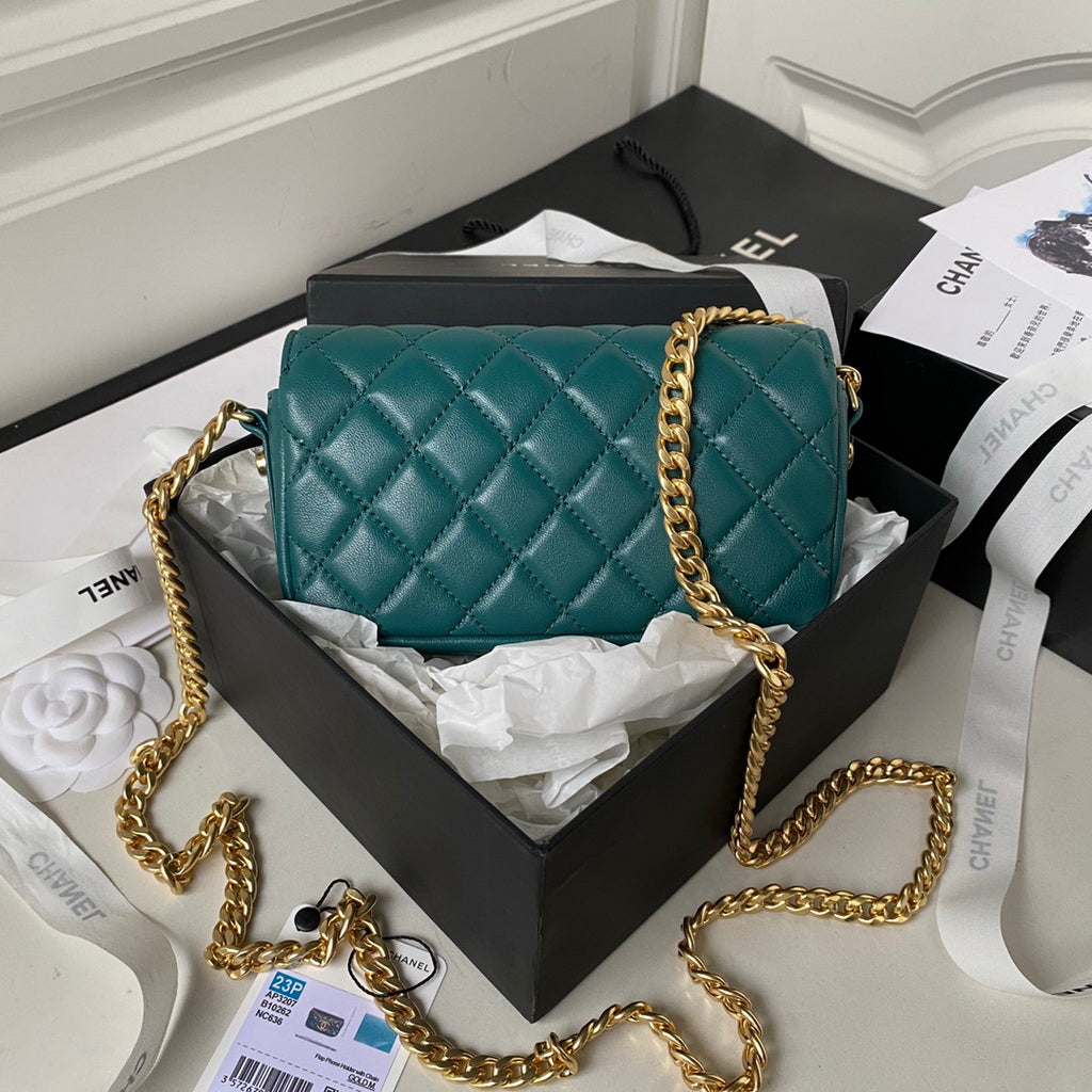 Chanel AP3207 Flap Phone Holder with Chain Lambskin Green