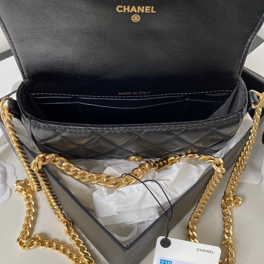 Chanel AP3207 Flap Phone Holder with Chain Lambskin Black