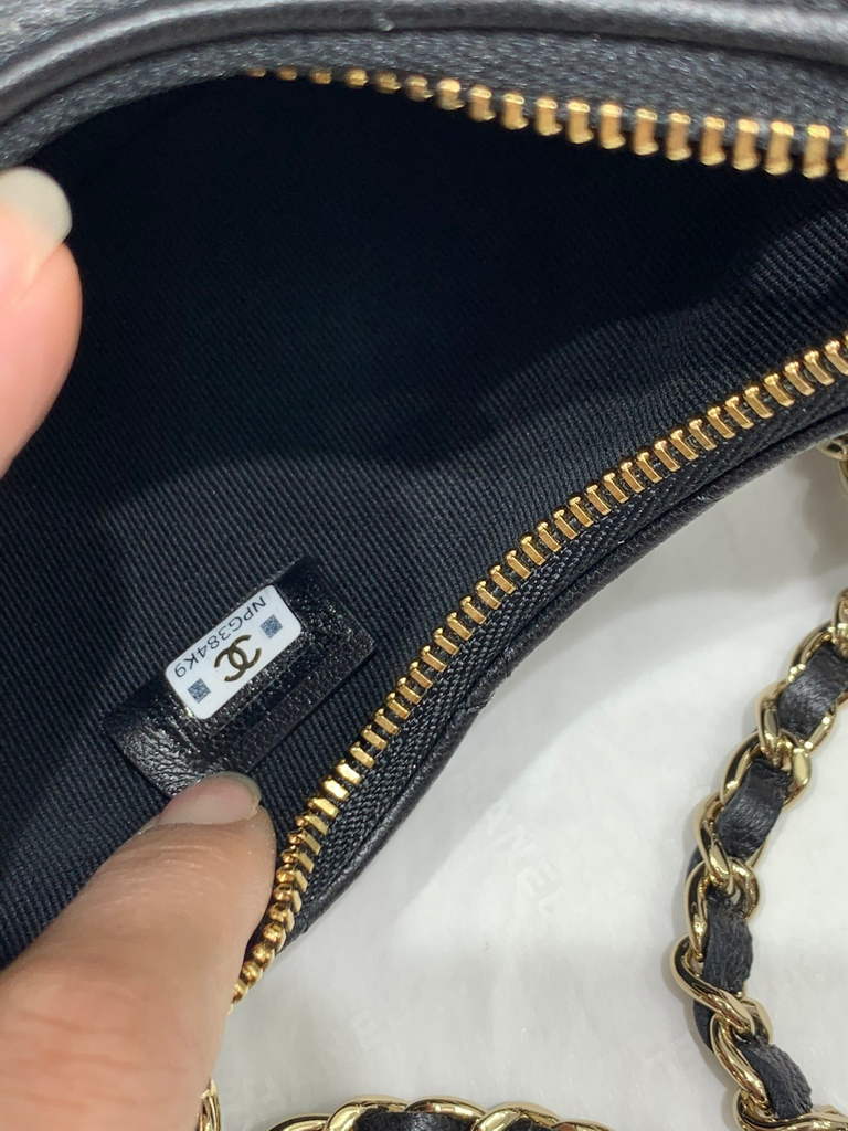 Chanel AP3232 Clutch with Chain Lambskin Shiny Light Gold Black