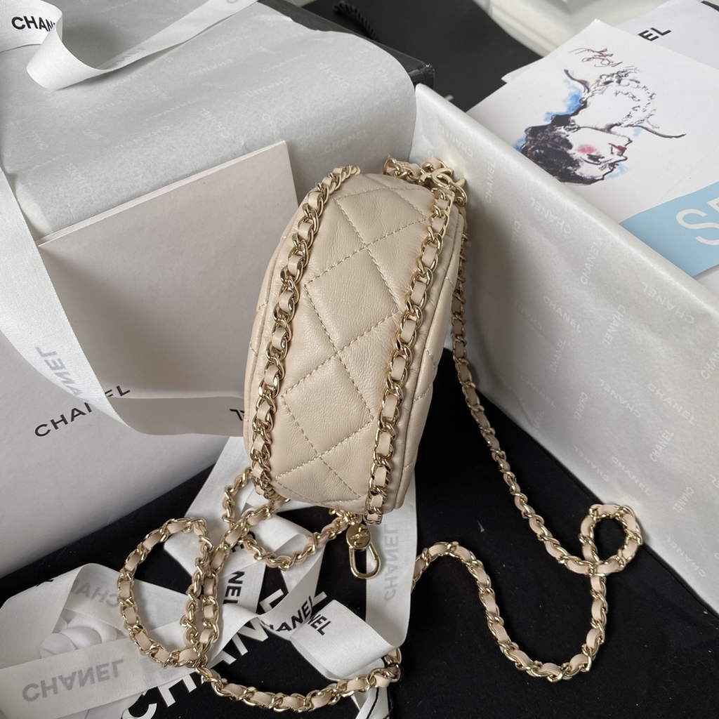 Chanel AP3232 Clutch with Chain Lambskin Shiny Light Gold Beige