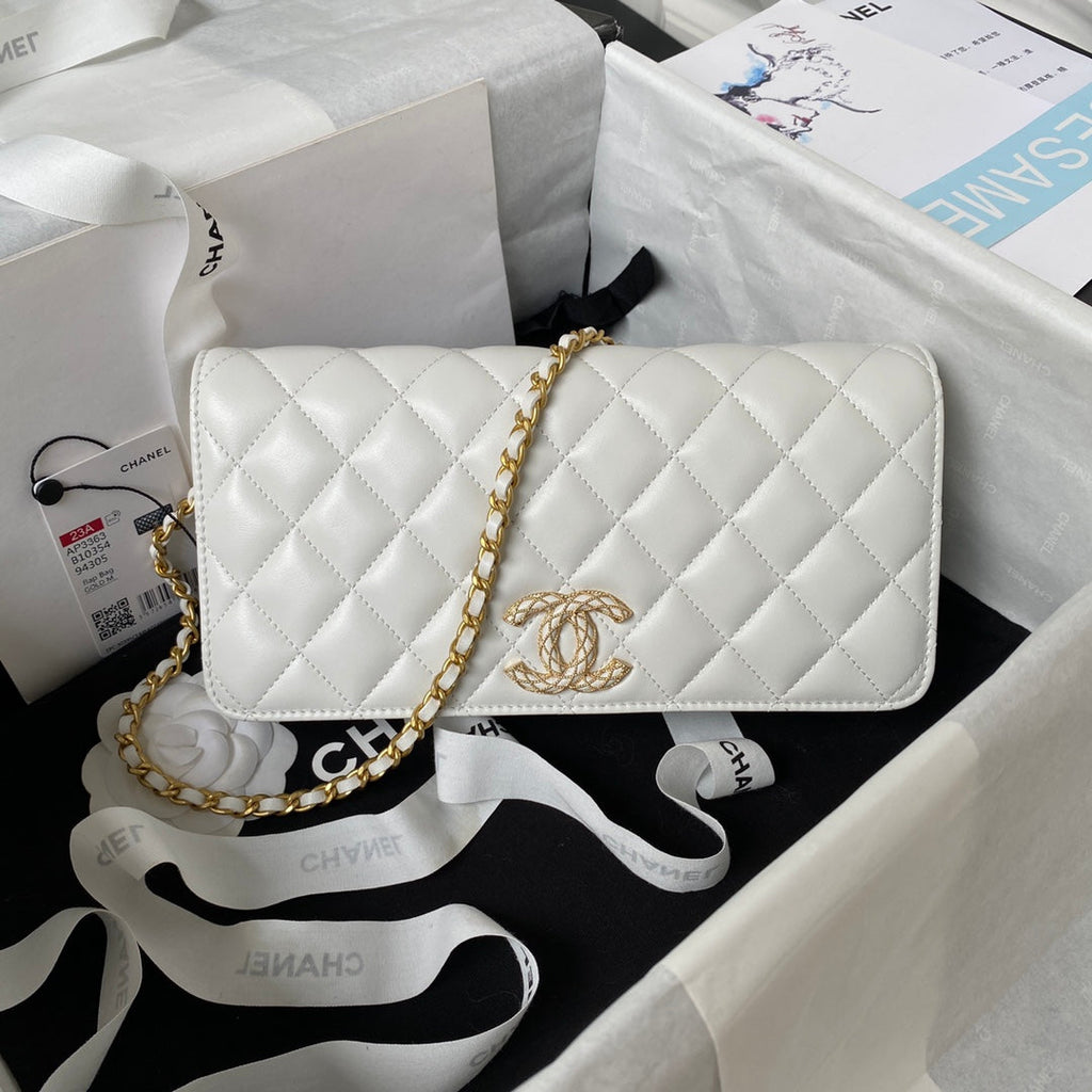 Chanel AP3363 Evening Clutch with chain Lambskin Beige