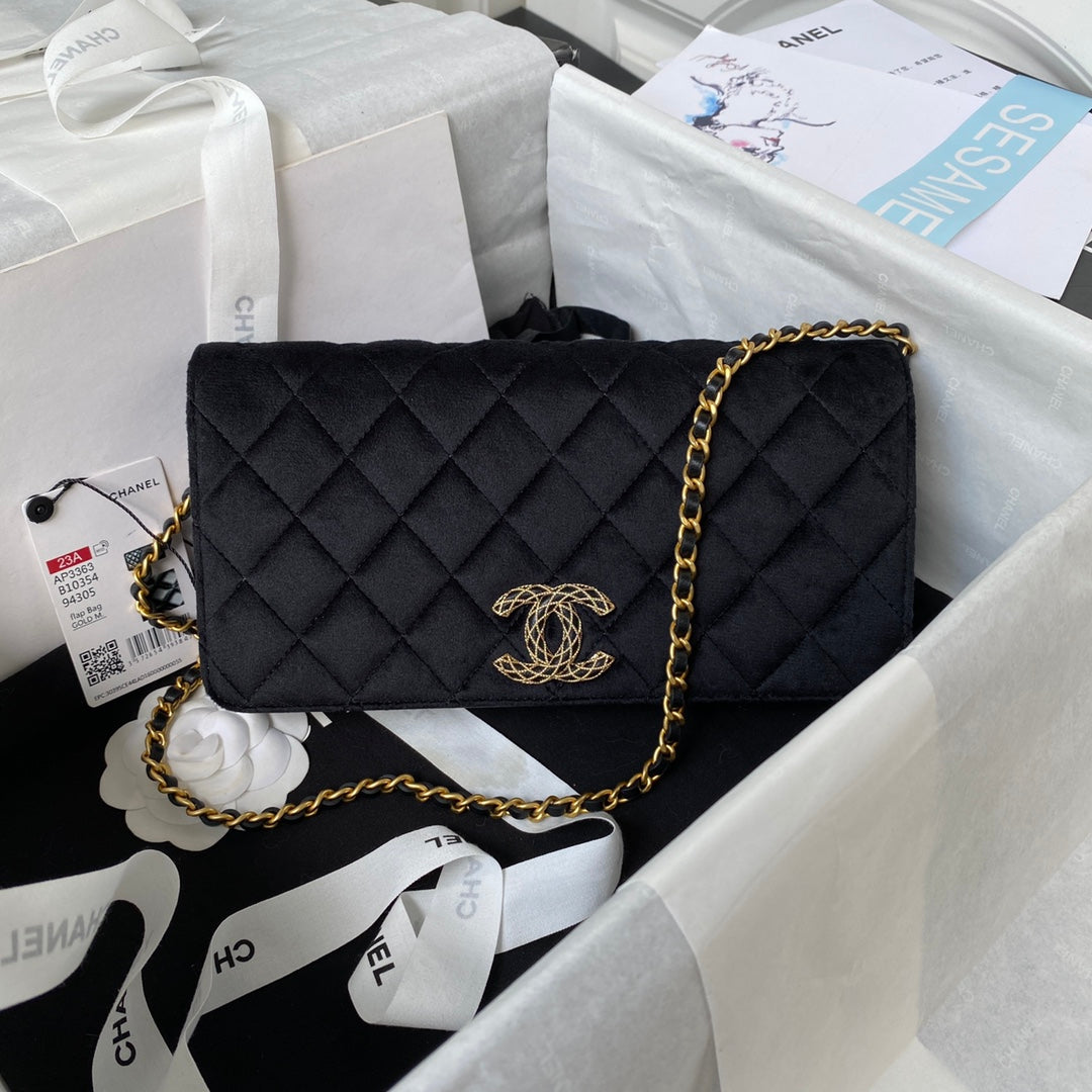 Chanel AP3363 Evening Clutch with chain Velvet Black