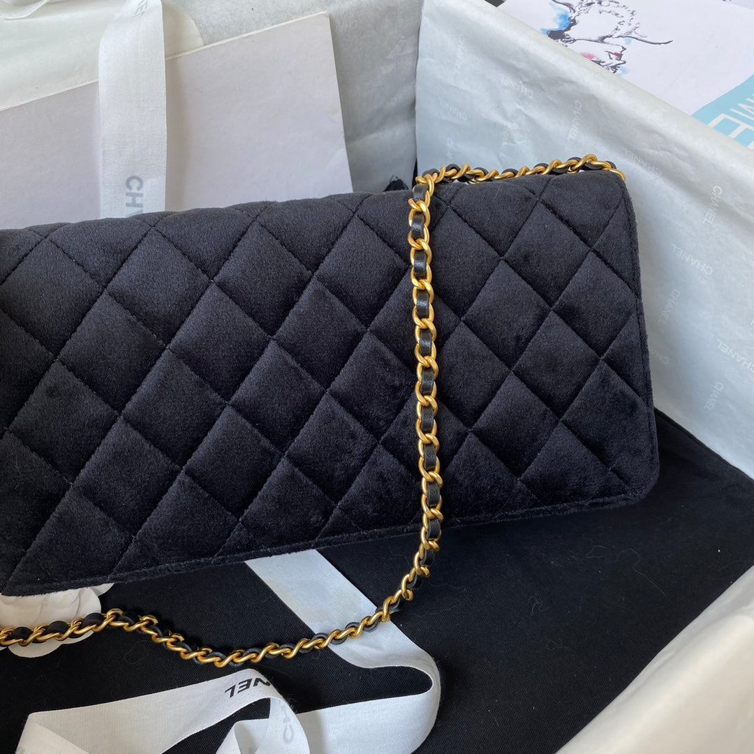 Chanel AP3363 Evening Clutch with chain Velvet Black