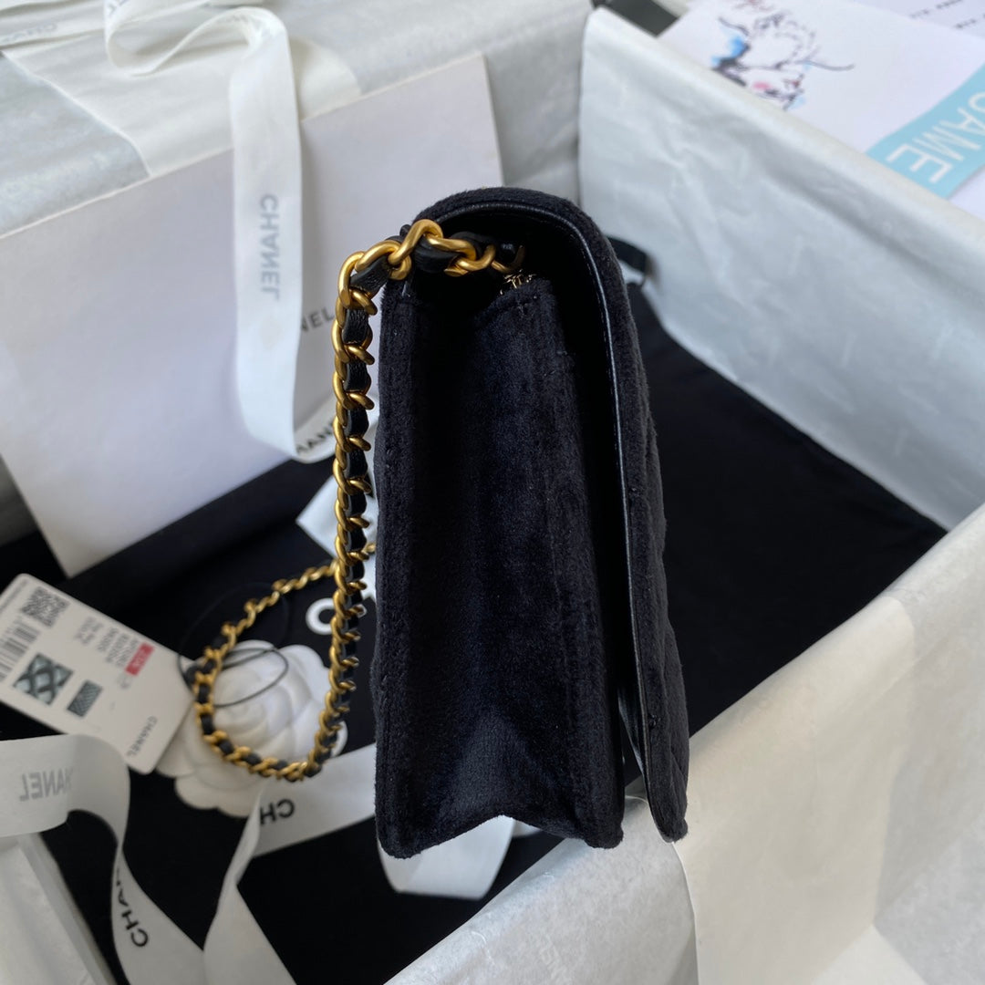 Chanel AP3363 Evening Clutch with chain Velvet Black